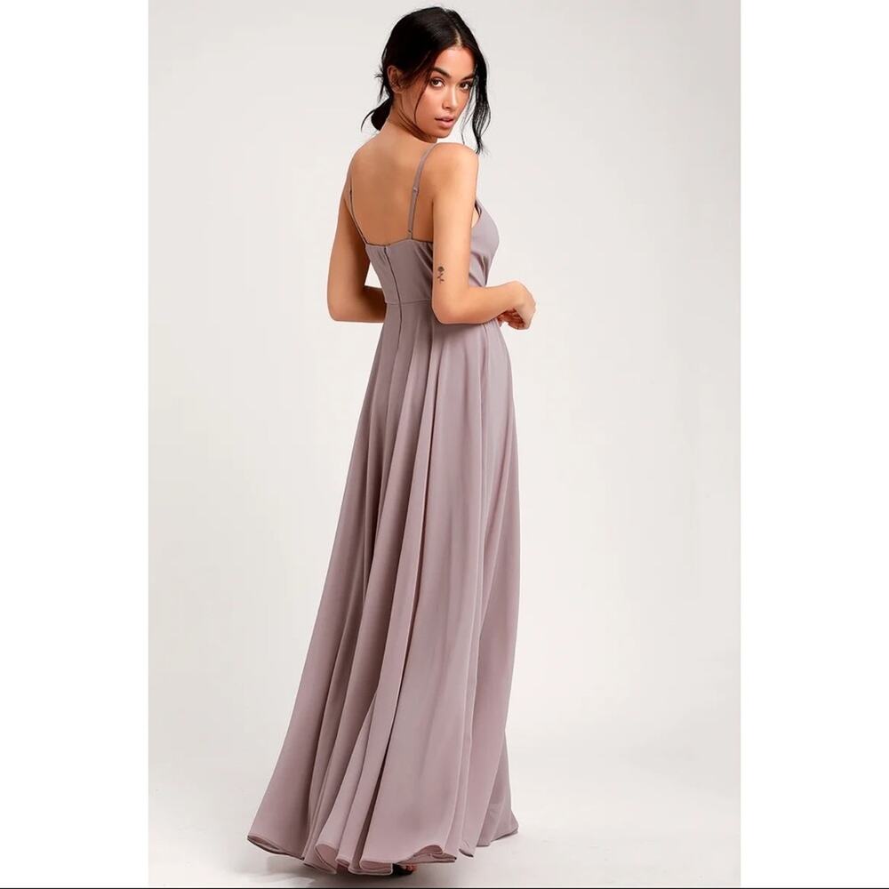 Elegant Mauve Evening Gown - Picture 2 of 12